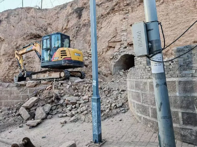 山西省文物局回应“明城墙遭拆旧建新”:正调查,国家文物局已关注 图片 2